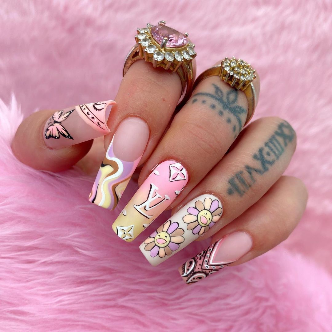 Pink Yellow Gradient LV Monogram Coffin Nails Pink Yellow Gradient LV Monogram Coffin Nails — Baddie Nails 2027