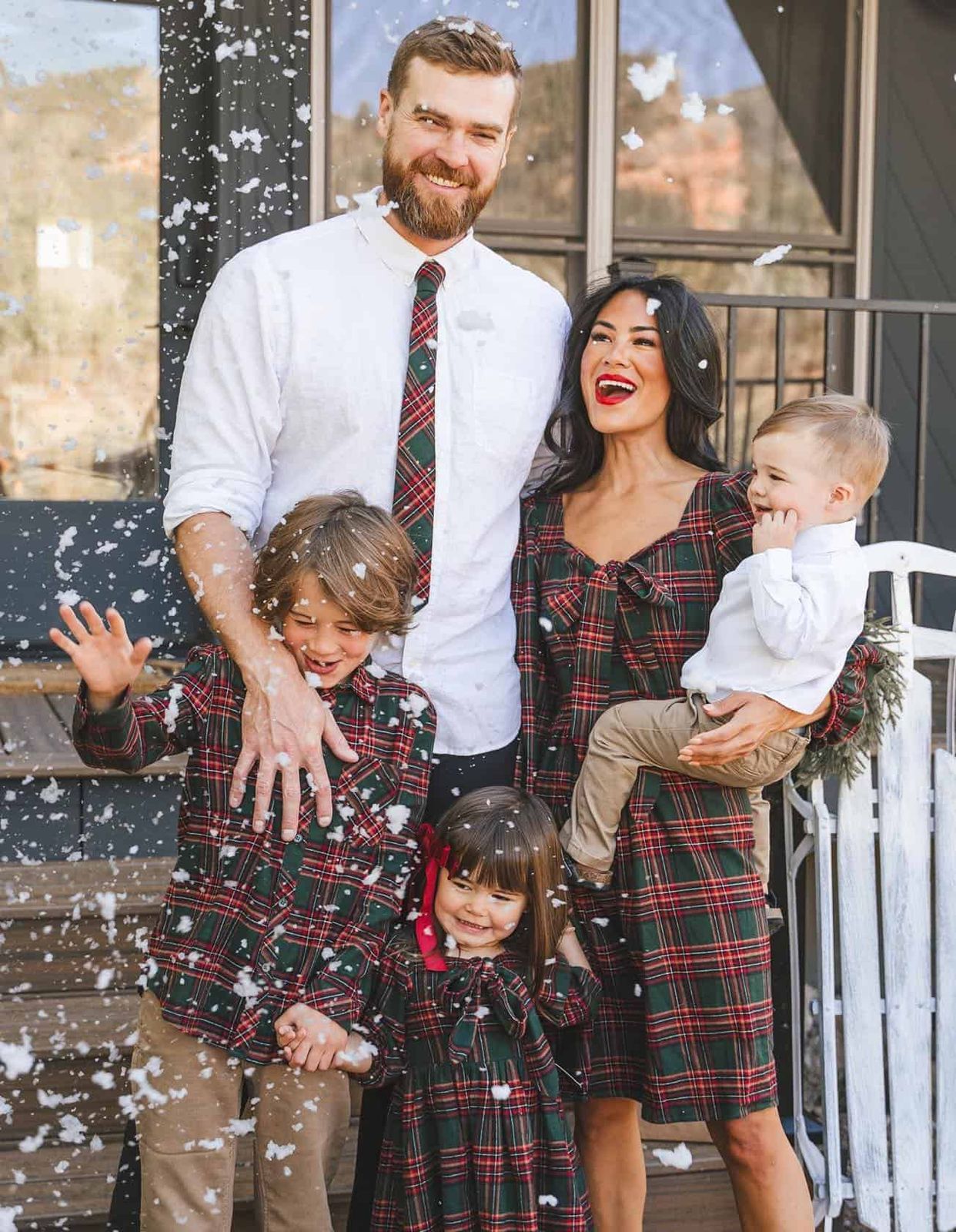 Coordinated Plaid Ensembles for a Family Photoshoot Coordinated Plaid Ensembles for a Family Photoshoot — Winter Photoshoot Outfits 2027