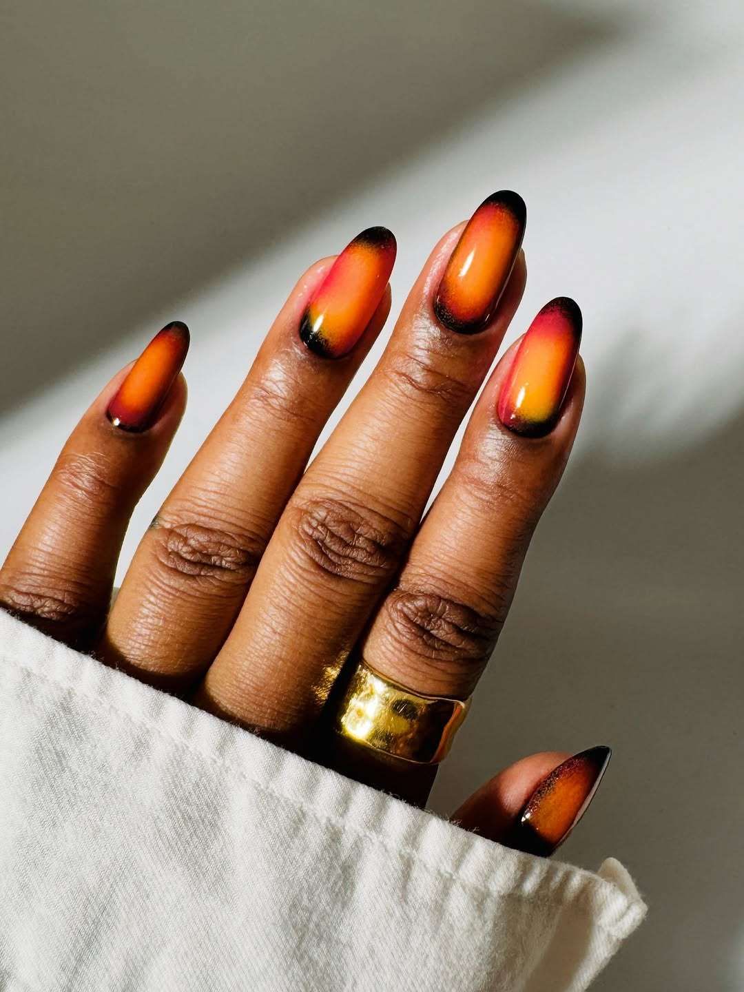 Fiery Red and Orange Ombre with Black Tips Fiery Red and Orange Ombre with Black Tips — Red and Black Nails 2027