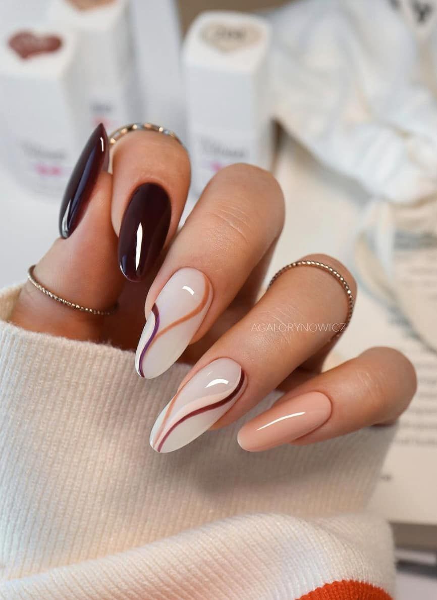 Chic Visual Idea Chic Visual Idea — Line Art Nails 2027