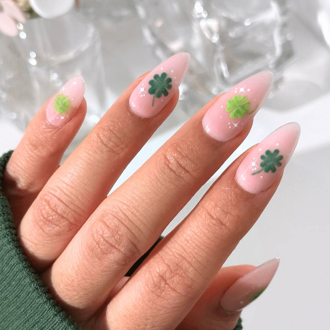 Pale Pink Glitter Speckle Clover Nails Pale Pink Glitter Speckle Clover Nails — Lucky Nails 2027
