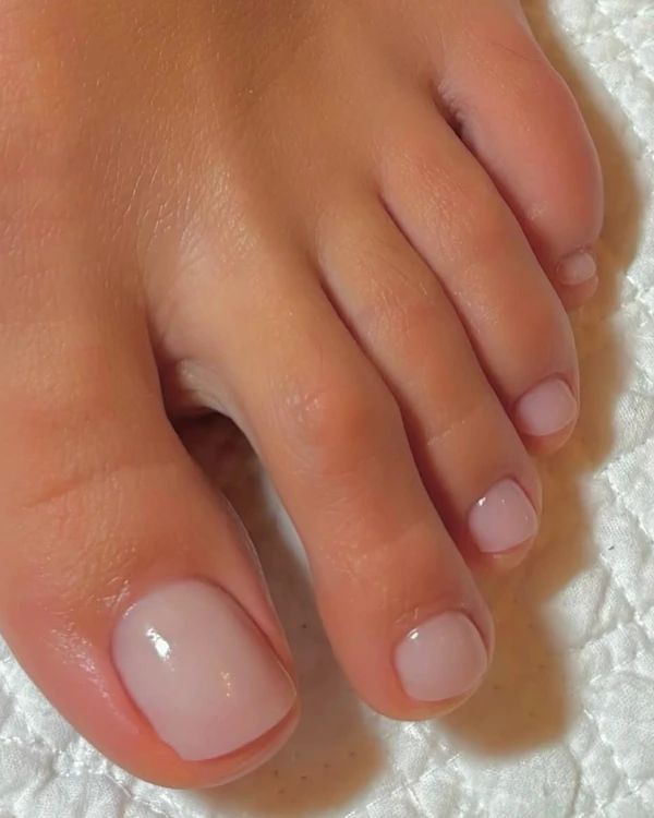 Sheer Nude Pink Square Toes Sheer Nude Pink Square Toes — Simple Toe Nails 2027