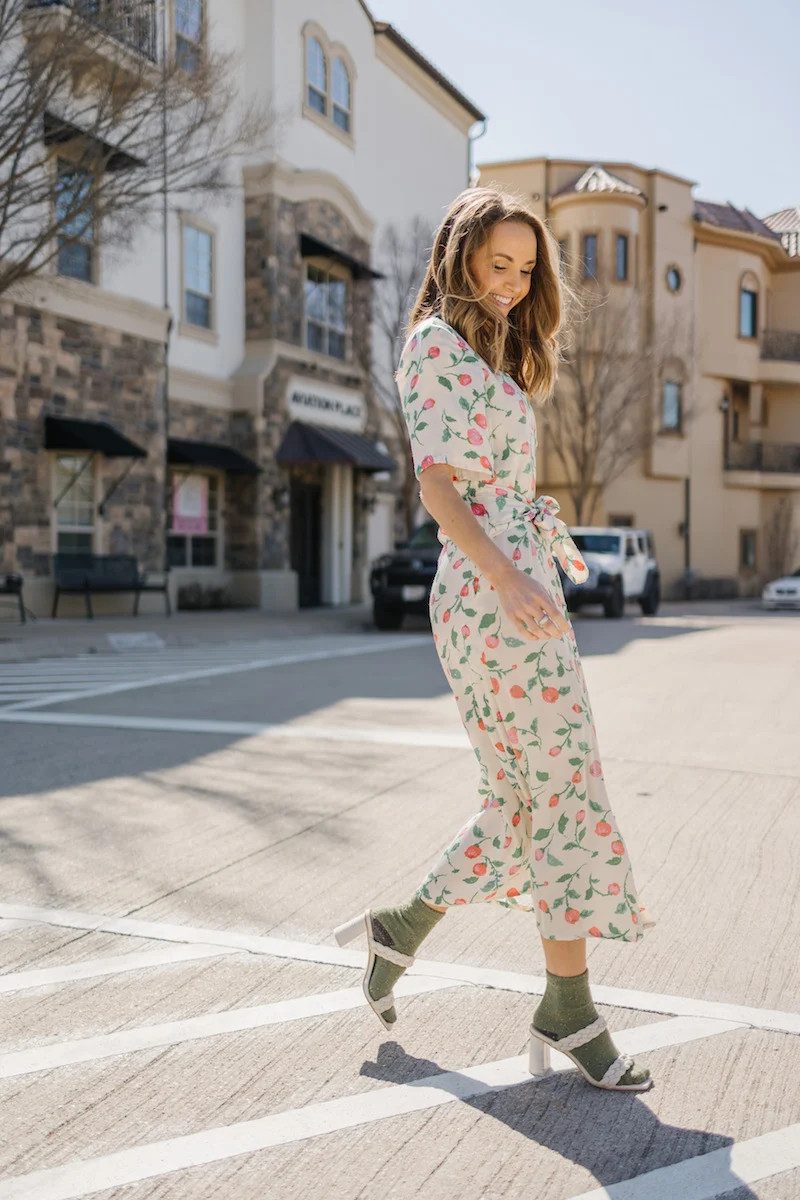 Green Textured Socks with Floral Dress and Block Heel Sandals — Socks 2027 with Heels Outfits