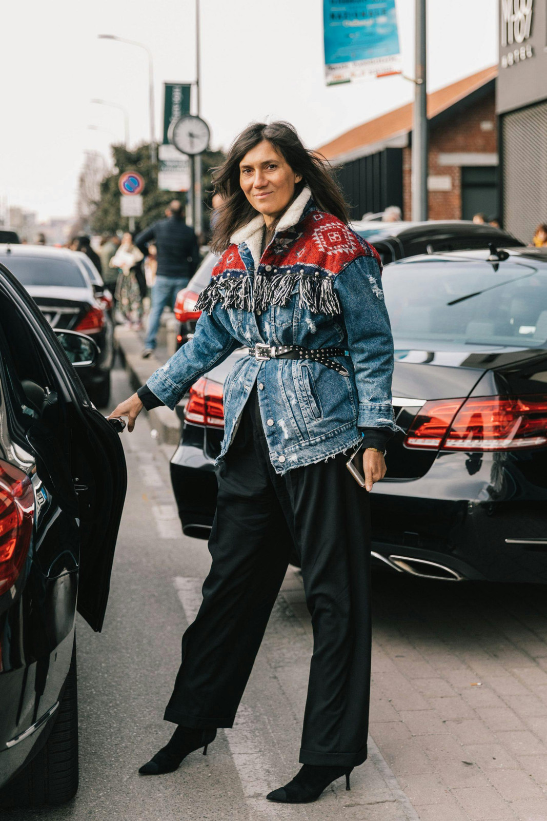 Distressed Sherpa Jacket with Bold Yoke and Black Trousers Distressed Sherpa Jacket with Bold Yoke and Black Trousers — Sherpa Denim Jacket Outfits 2027