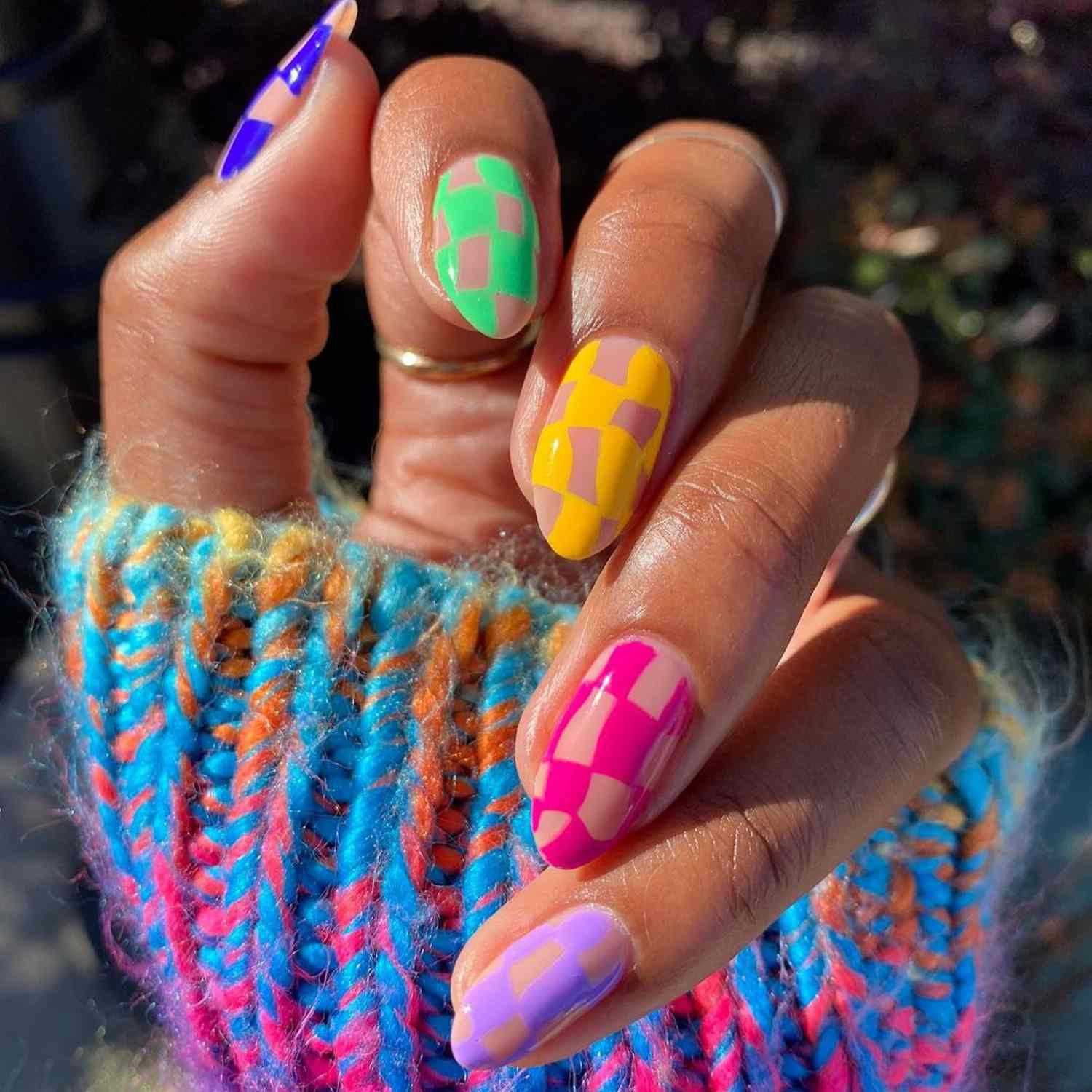 Bright Color Checkered Medium Oval Nails — The Colors Include Bright Pink Bright Color Checkered Medium Oval Nails — The Colors Include Bright Pink — Rainbow Checkered Nails 2027